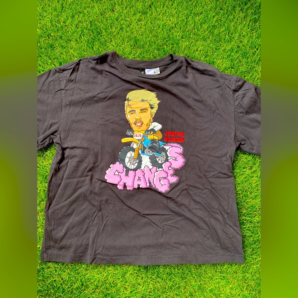 2/$30 Justin Bieber Changes Graphic Tee